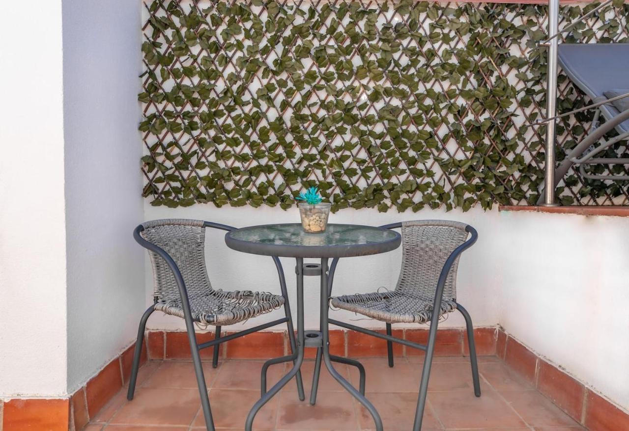 דירות מאלגה Private Rooftop & Elegant Studio - Center By Rems מראה חיצוני תמונה
